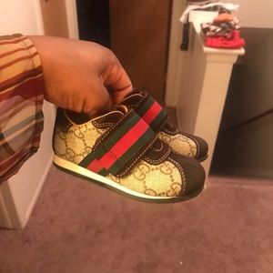 Gucci baby shoes